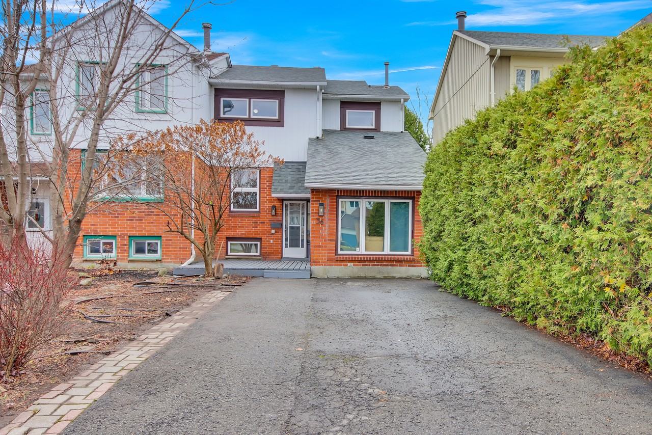 36 Greenboro Crescent - Photo 3 of 30