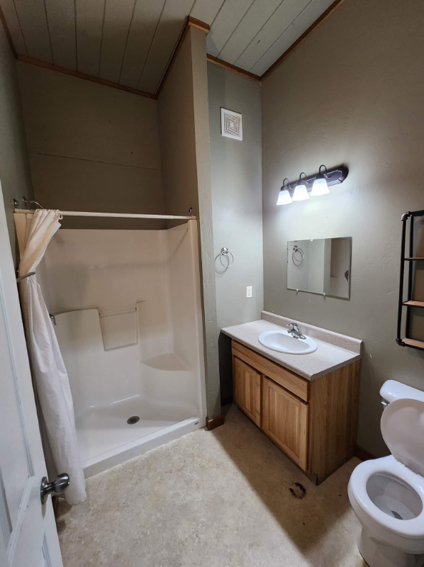 112 S Douglas St #13 - Photo 6 of 6