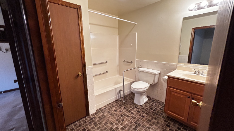 1949 Western Ave #304 - Photo 7 of 13