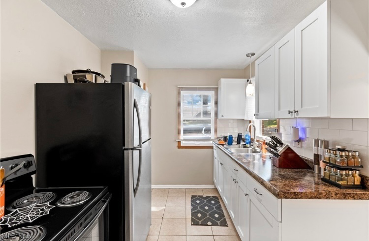 1544 Logan Ave Nw - Photo 5 of 13