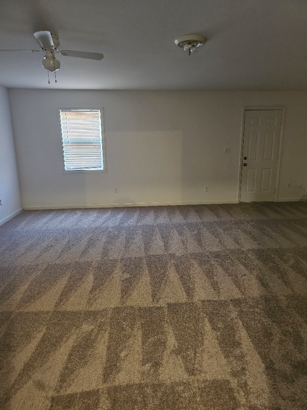 246 Venture Path - Photo 4 of 15