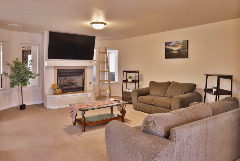 4899 Galina Dr - Photo 3 of 20