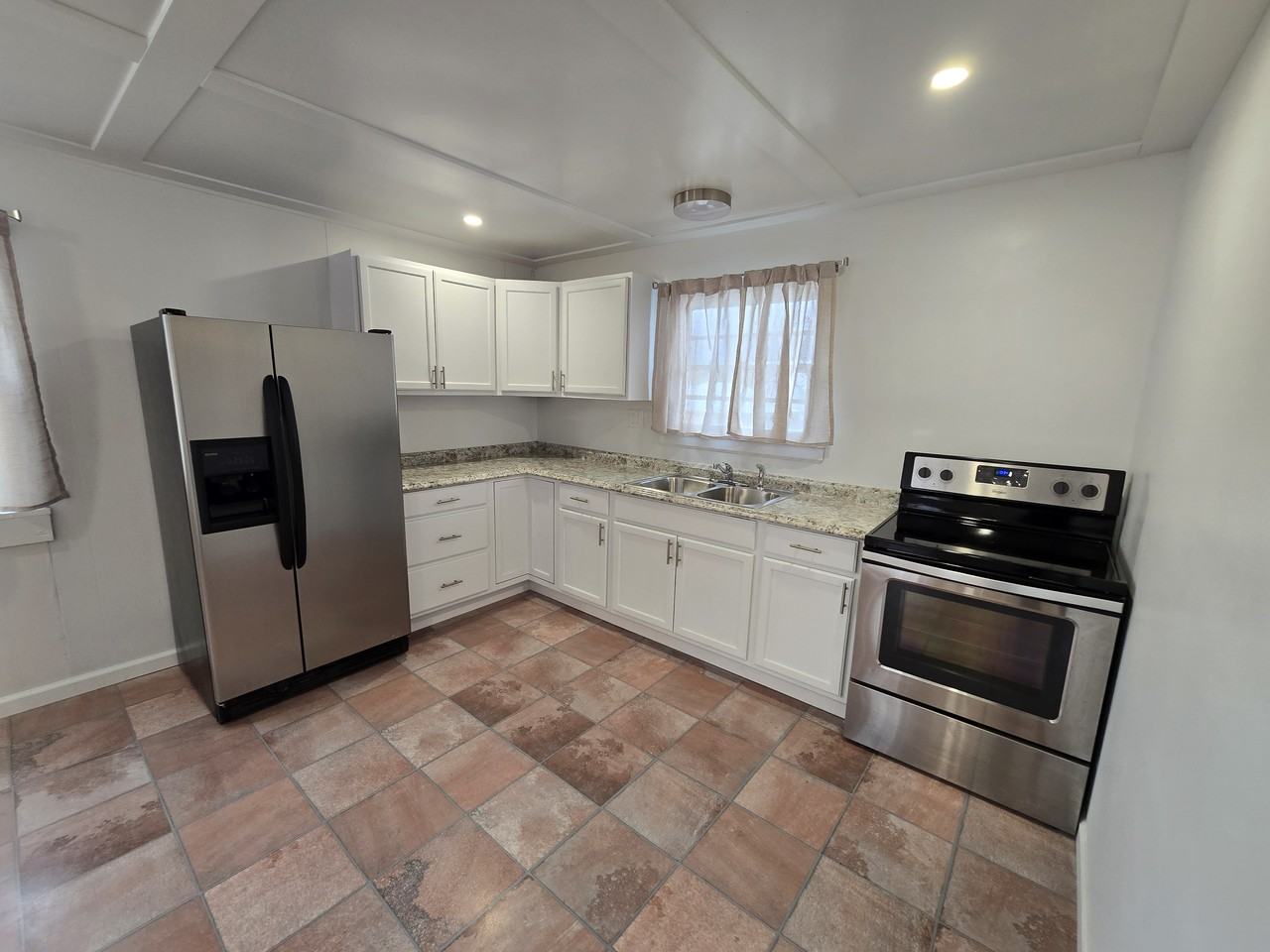 12 Maple Avenue - Photo 2 of 8