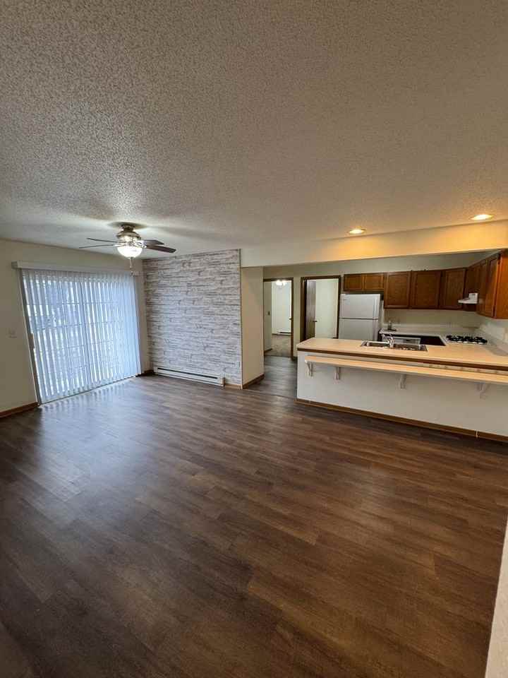 PIONEER BLUFF APARTMENTS - Photo 2 of 50