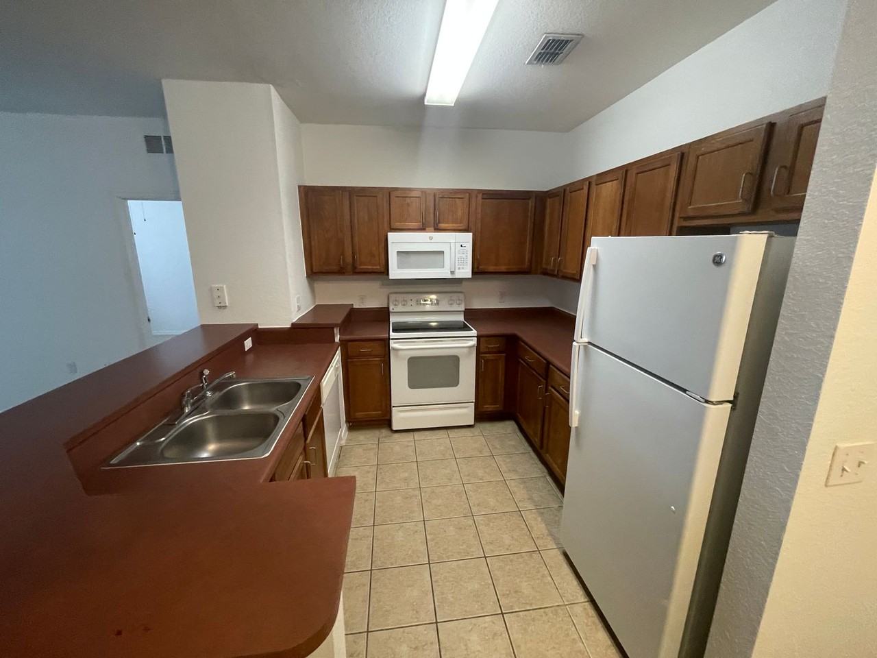 8102 Lillies Way #204 - Photo 5 of 14