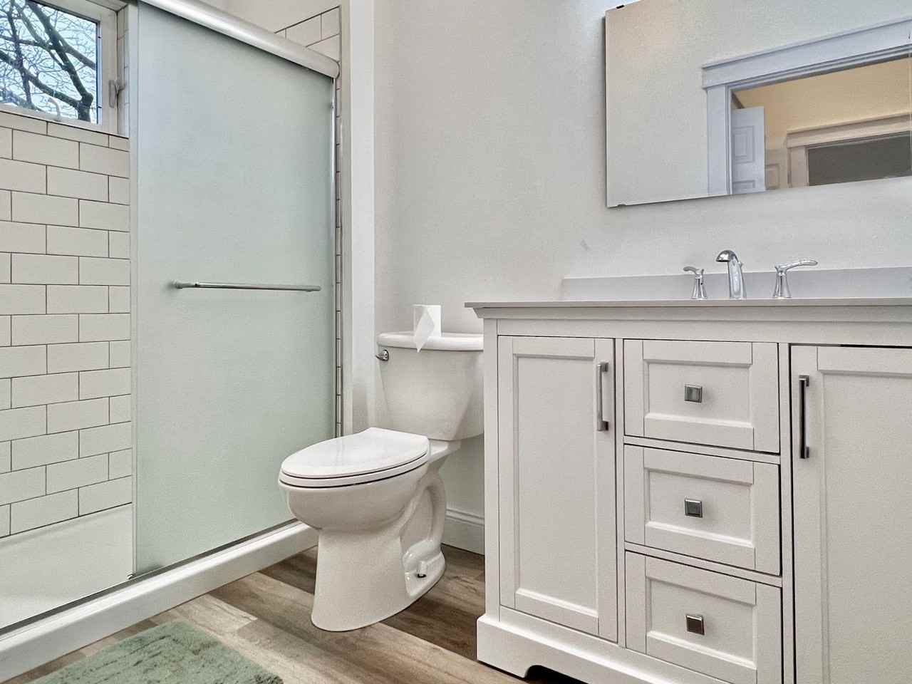 607 Pine St - Photo 7 of 10