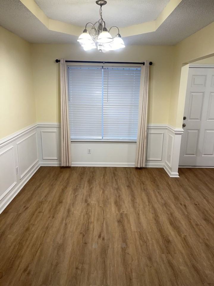 295 Creekside Cir - Photo 5 of 22