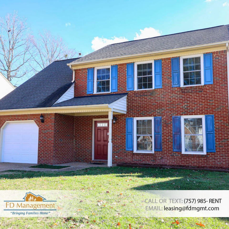 938 Churchill Ln - Photo 2 of 40