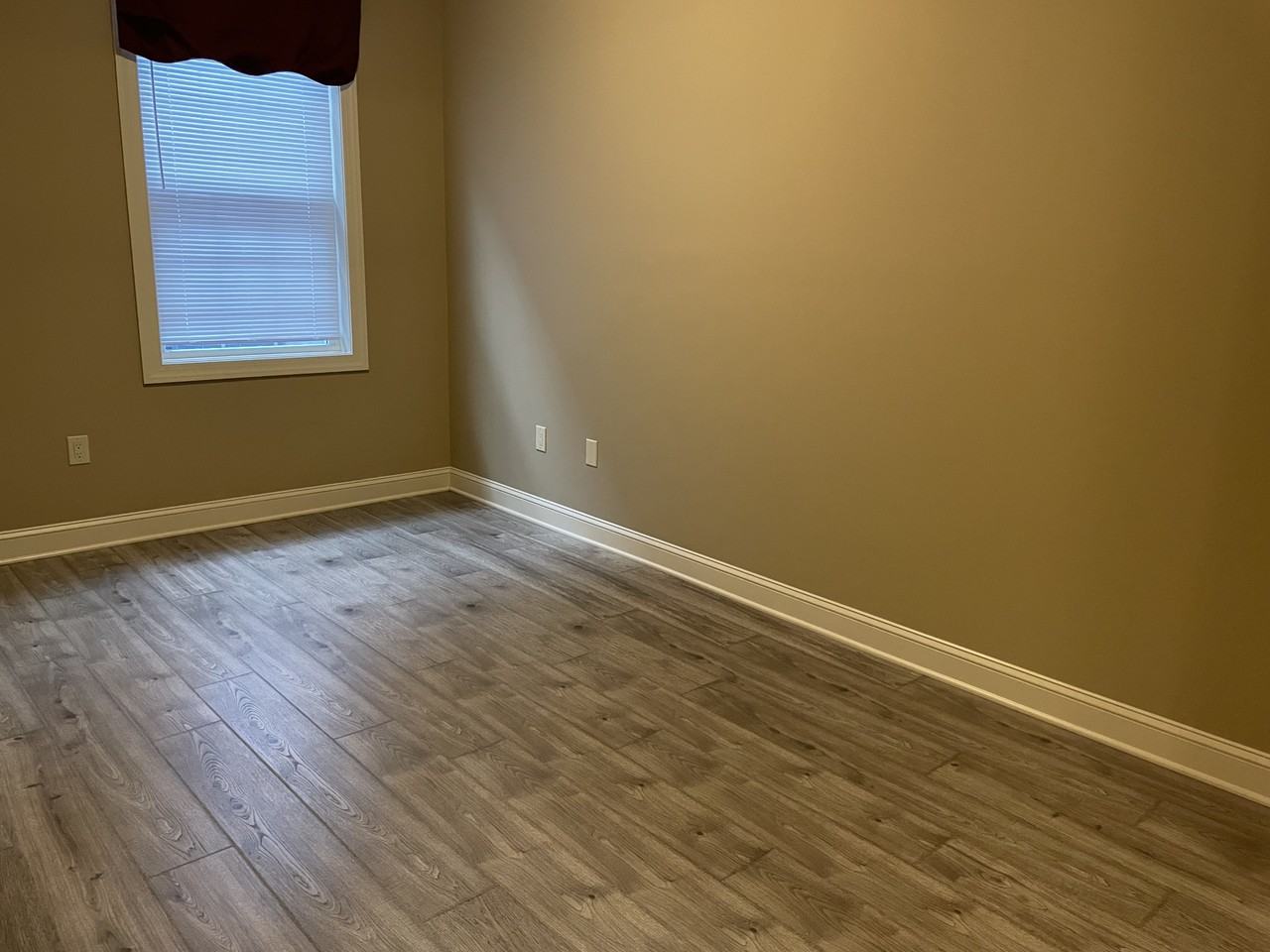 112 Front St #302 - Photo 5 of 9