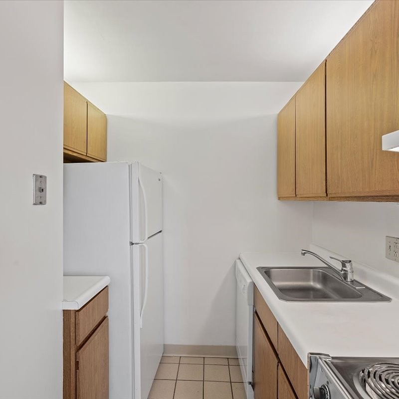 6009 Walnut St #33 - Photo 7 of 13