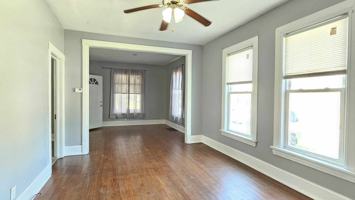 featured image of 2408 Franklin St