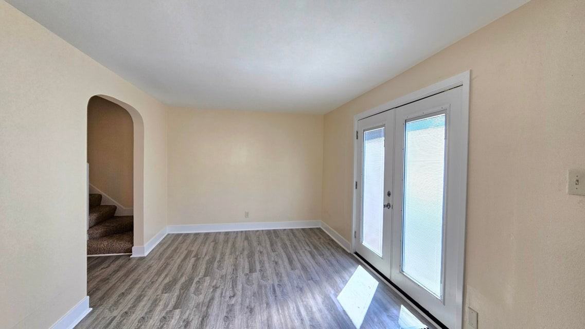 2406 Franklin St #NA - Photo 3 of 10