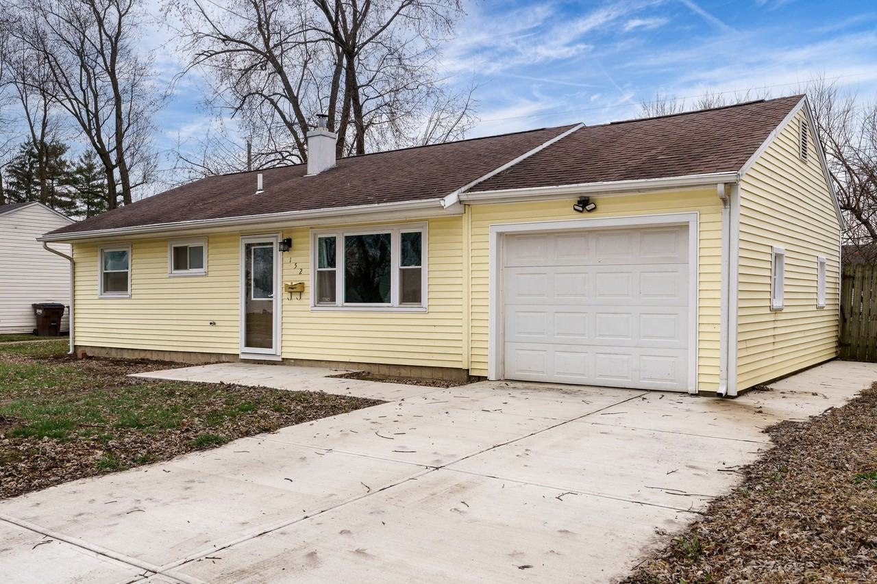 152 Erie Ave #NA - Photo 2 of 32