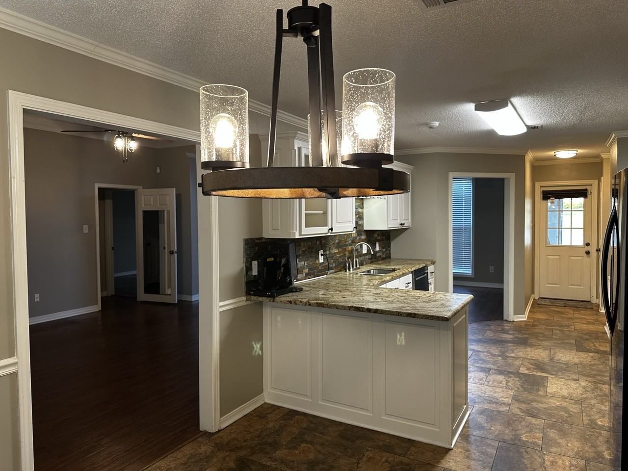111 Greenfield Cir #NA - Photo 3 of 13