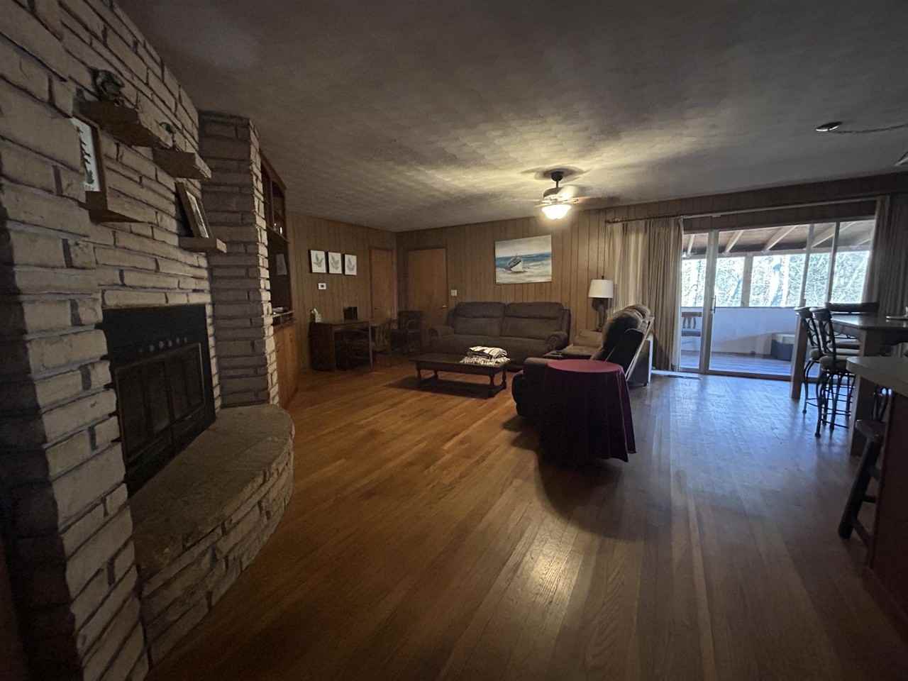 128 W Lakeshore Dr - Photo 5 of 23