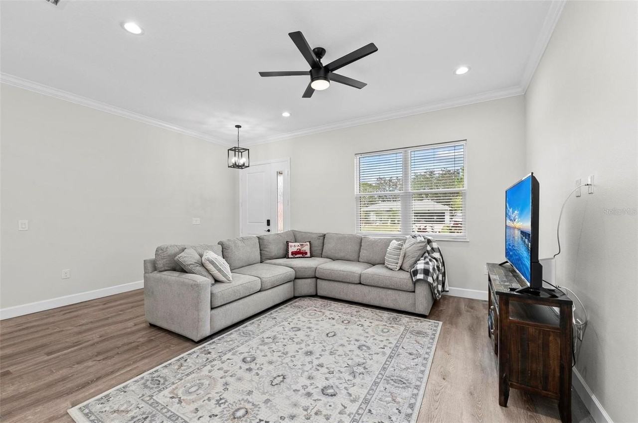 7737 Minardi Street - Photo 6 of 40