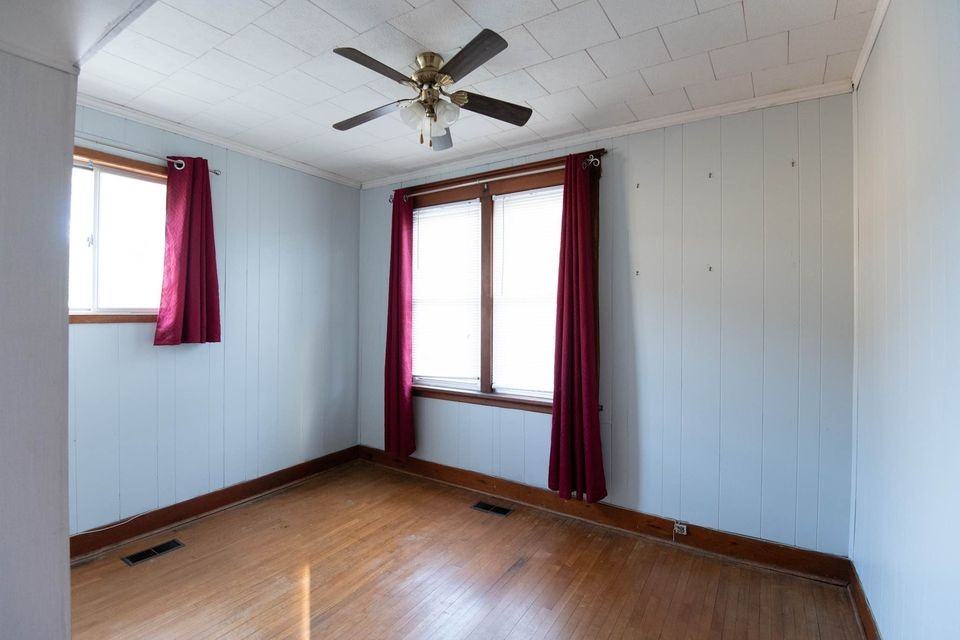 584 Murray St #1 - Photo 3 of 14