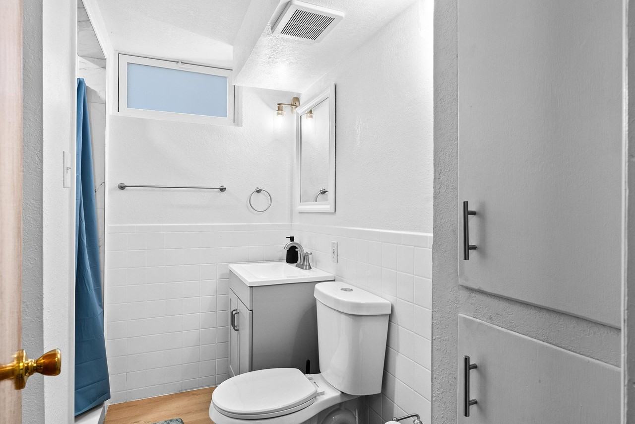 S Wolff St - Photo 3 of 19