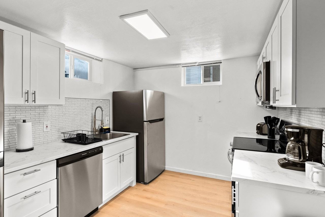 S Wolff St - Photo 7 of 20