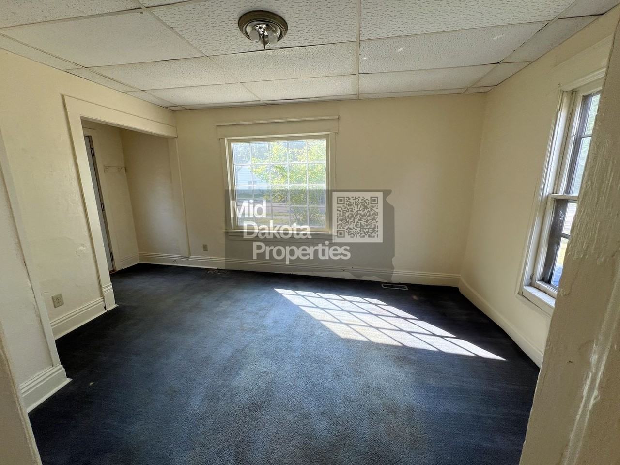 828 W 2nd Ave - Photo 3 of 13