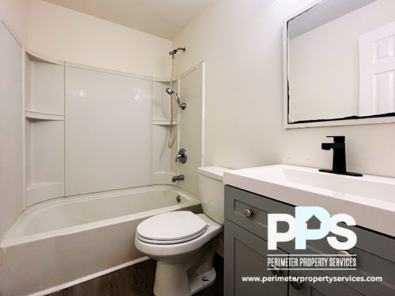 1618 Line Circle #2 - Photo 6 of 17