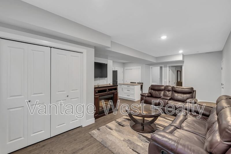 2580B Crown Crest Dr - Photo 7 of 11