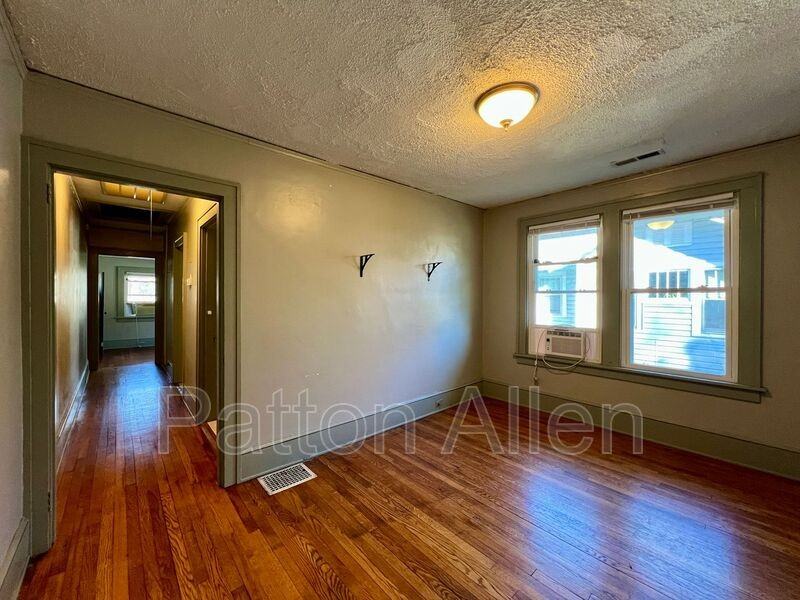 330 Hillside St #2 - Photo 4 of 22