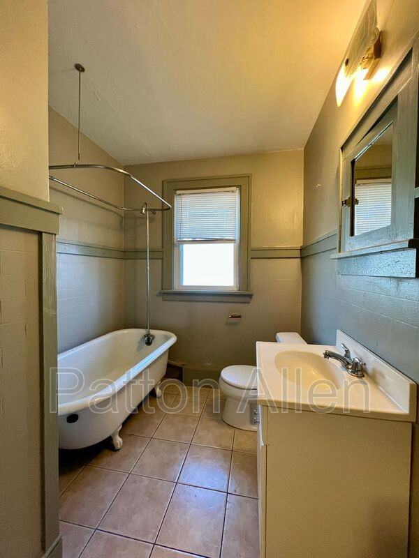 330 Hillside St #2 - Photo 6 of 22