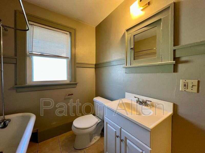 330 Hillside St #2 - Photo 7 of 22