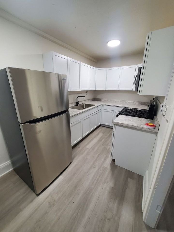 614 6th St. (12 Unit +2 Commercial) - Photo 7 of 32