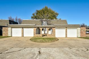 4703 Nw 63rd St - Photo 1 of 1
