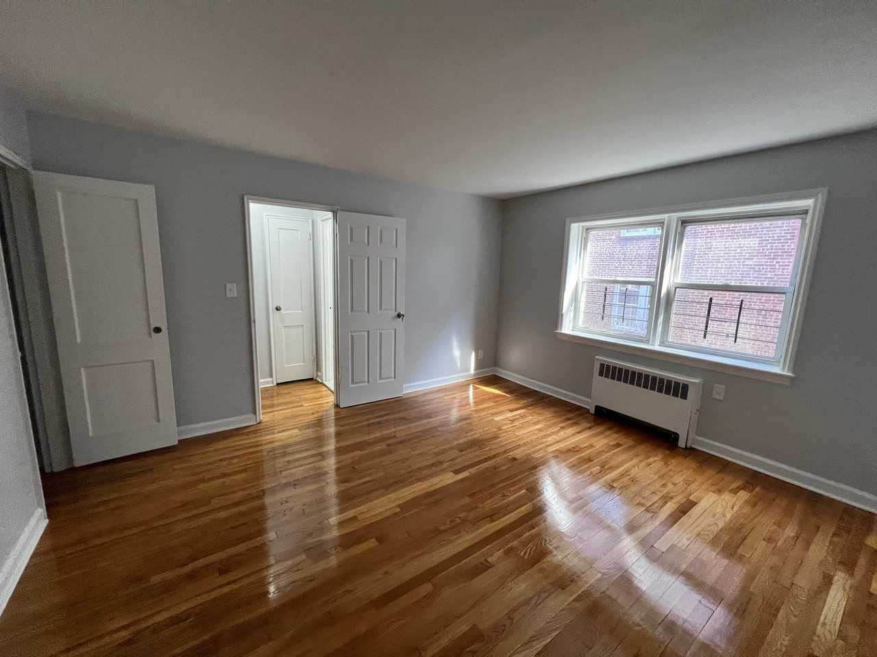 56-Village Court Apartments, LLC - Photo 5 of 28