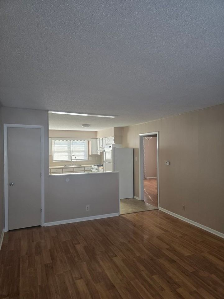 2814 N Willowbrook Rd #A - Photo 3 of 15