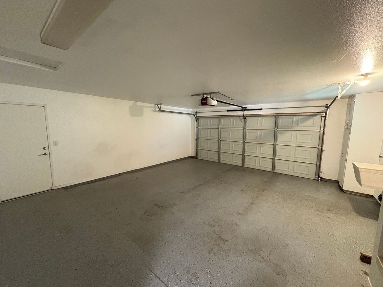 4230 W Grove Ct - Photo 4 of 36