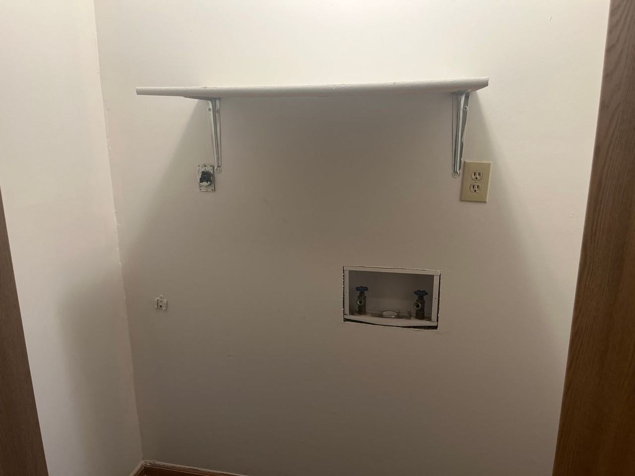 415 11th St - Photo 7 of 10