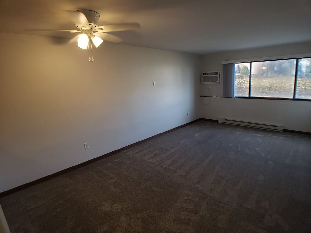 321 321 1st Ave SE - RHS LONS- #6 - Photo 7 of 12