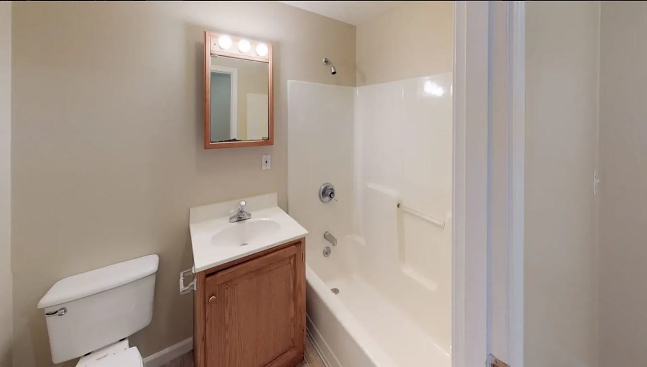 Quarry Apartments - Photo 3 of 14