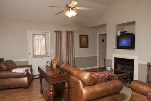 181 Eagle Pointe Loop - Photo 3 of 12
