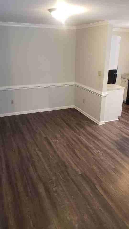 112 Chippenham Dr Apt H - Photo 5 of 18