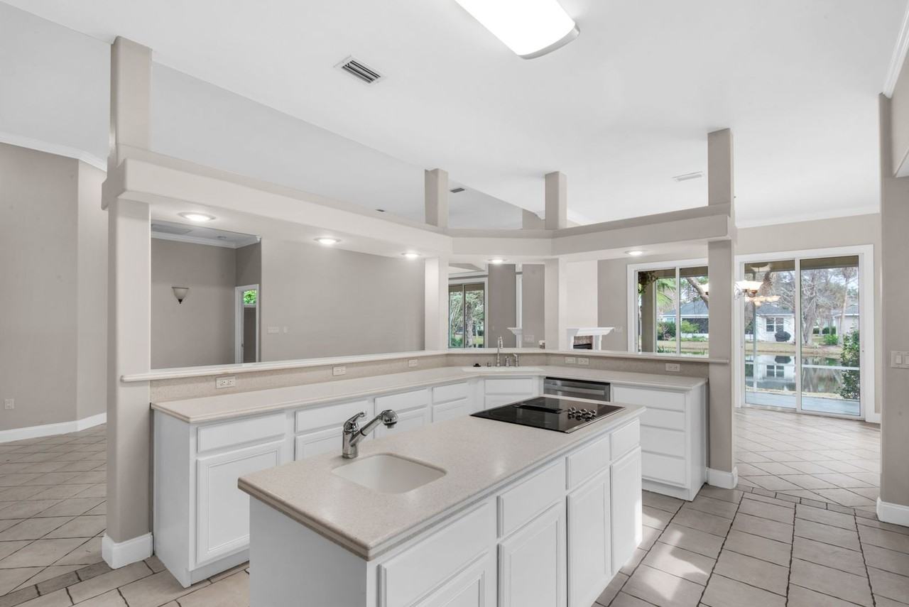 275 Tequesta Dr - Photo 6 of 26