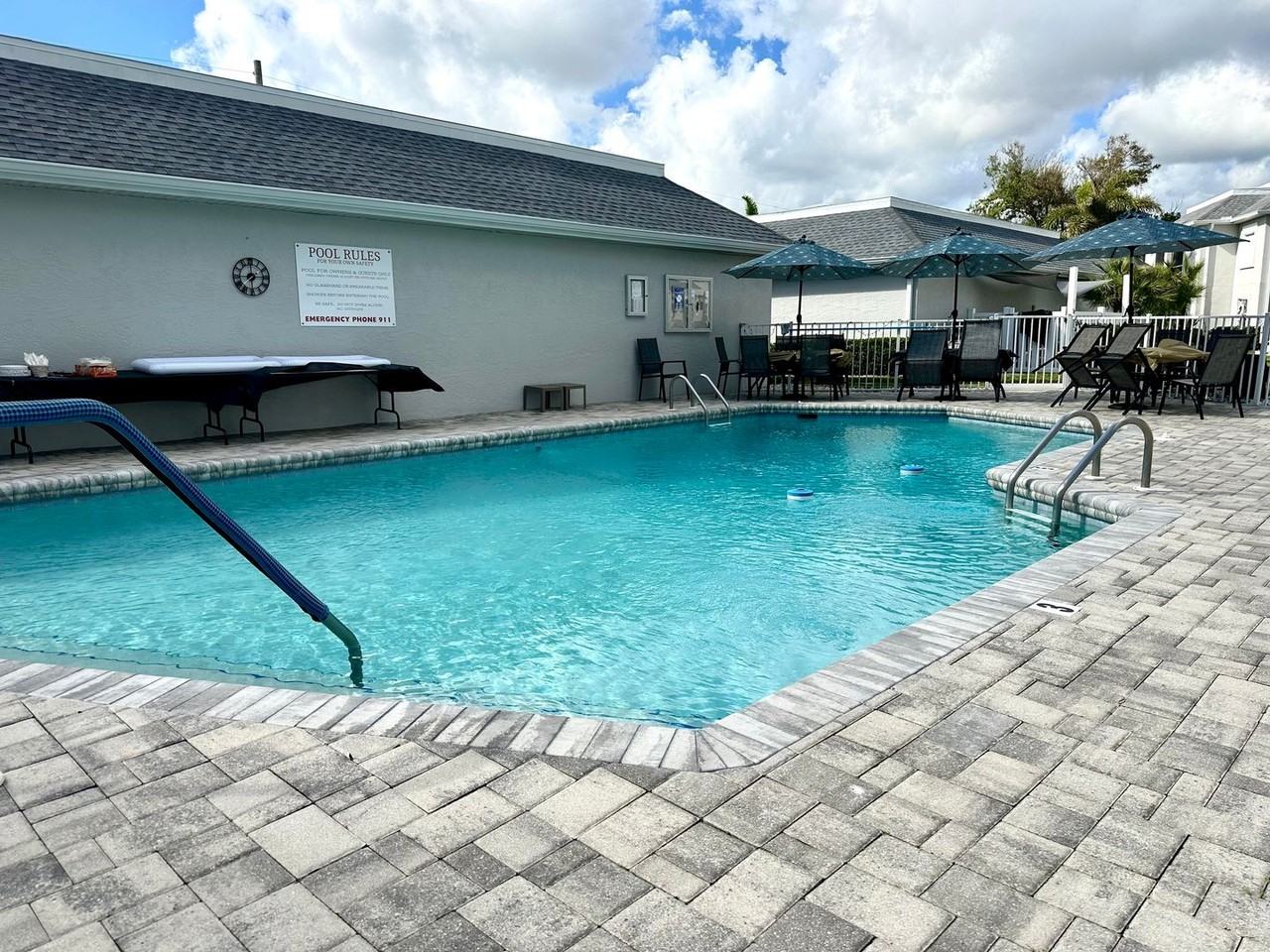 1340 San Cristobal Ave - Photo 2 of 39