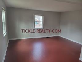 featured image of 4271 Lake Ave