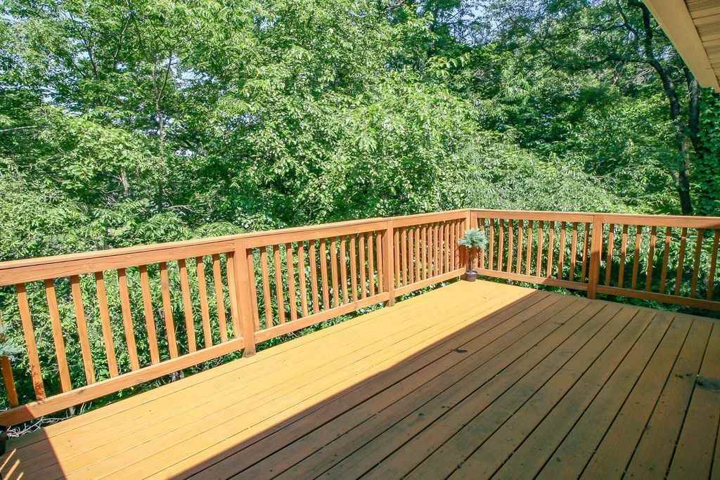 161 4th St - Photo 3 of 39