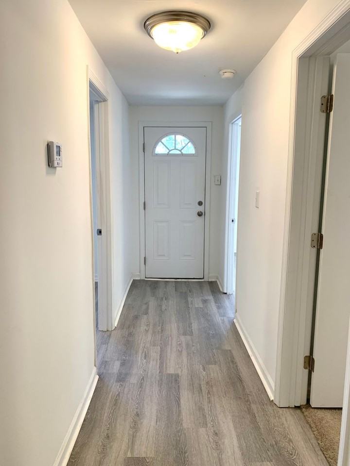 605 9th St - Photo 2 of 27