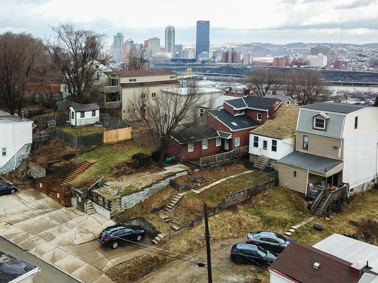 1922 Shamokin St - Photo 4 of 42