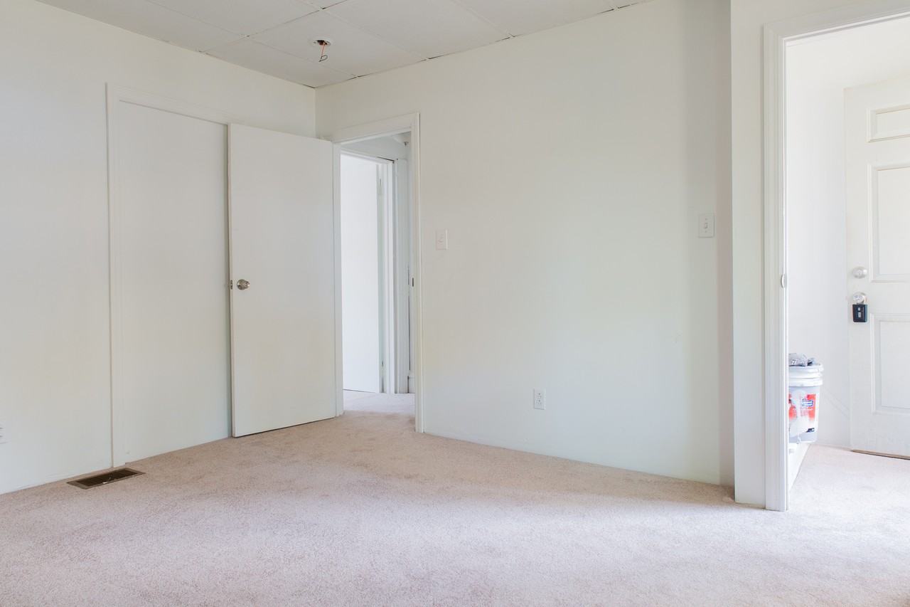 321 Seward St - Photo 4 of 13