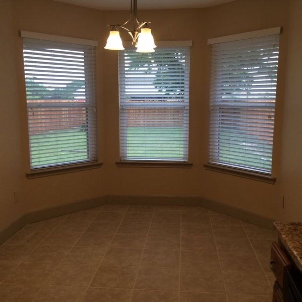 7709 Williams Ave - Photo 6 of 21