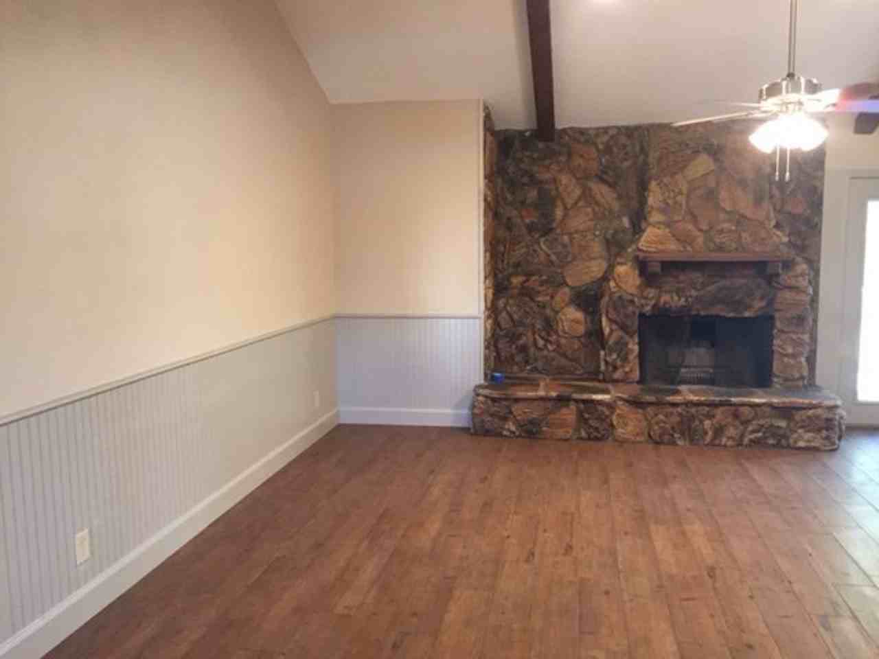 9989 Randel Rd - Photo 2 of 20