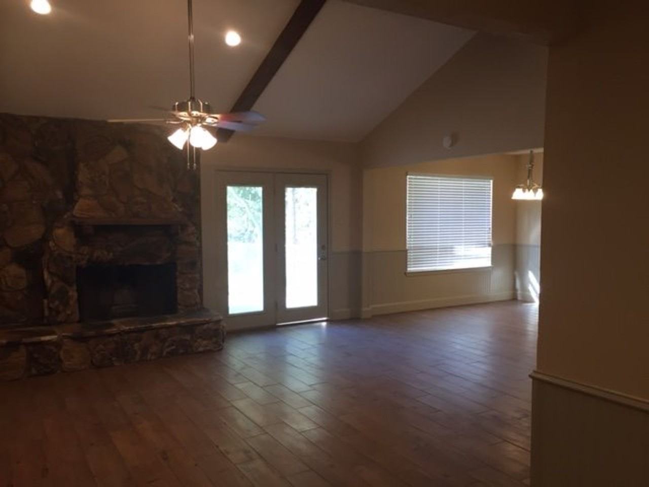 9989 Randel Rd - Photo 3 of 20