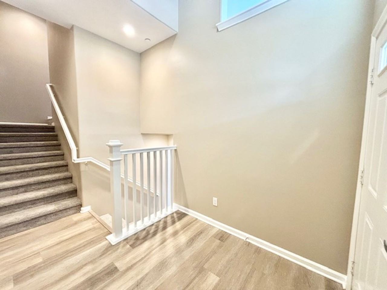 1921 Anchor Ave - Photo 2 of 30